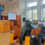 Депутати Старосамбірської міської ради провели сесію: економія коштів та підтримка  молоді й літніх людей
