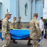 Село Біличі вкрилося скорботою: громада попрощалася з воїном Сергієм Задільським